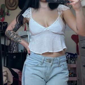 NEW Beverly & Beck Lace Sleeve Cropped Babydoll Top